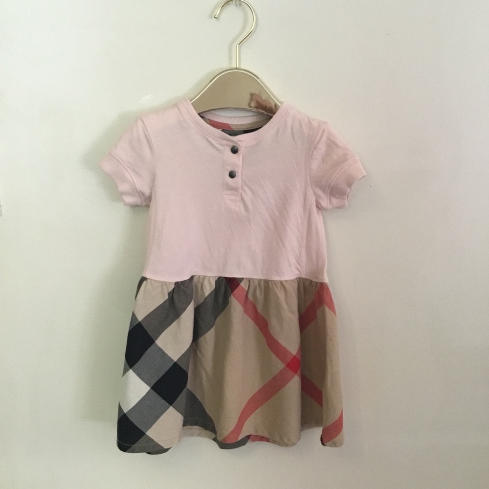 SOLD‼️Burberry Dress - Picture 2 of 9